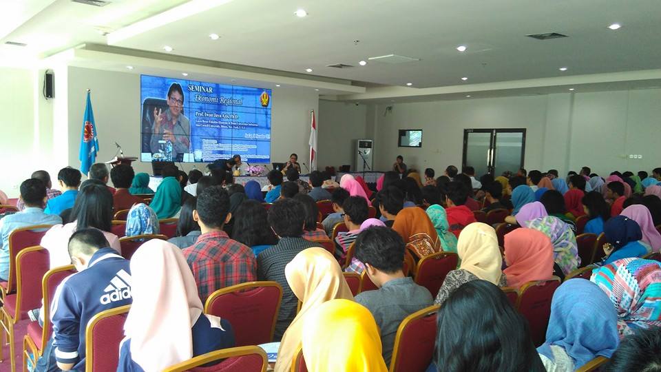 Seminar Ekonomi Regional