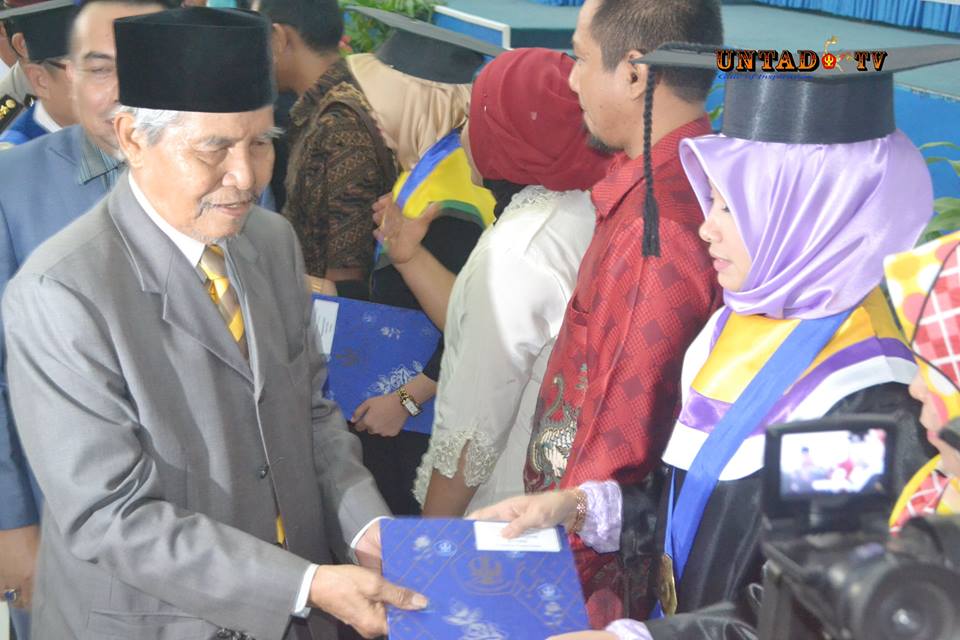 Wisudawan Terbaik Lulusan LXXXI