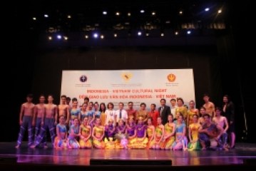 Journey to Vietnam (Performances of Cultural Event)