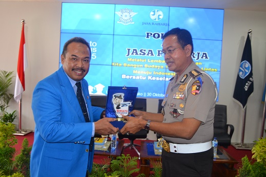 Polri dan Jasa Raharja Ajak Mahasiswa Jadi Pelopor Keselamatan Berlalu Lintas