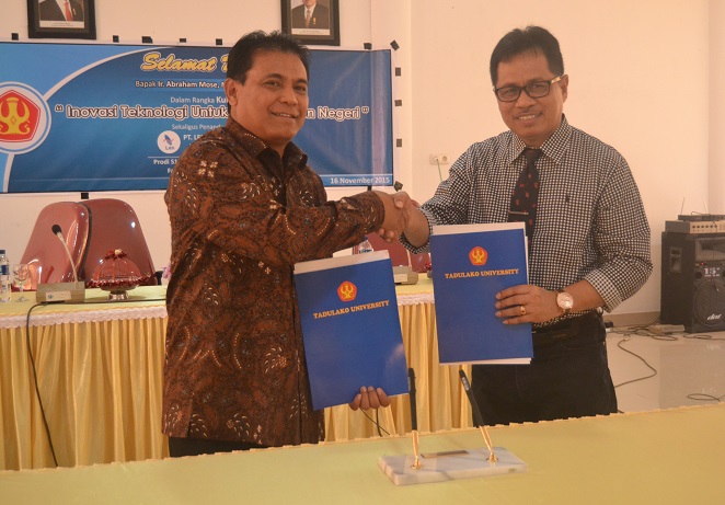 Penandatanganan MoU PT. LEN Industri dengan Untad