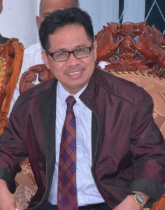 Rektor Untad, Prof Dr Ir Muhammad Basir Cyio SE MS