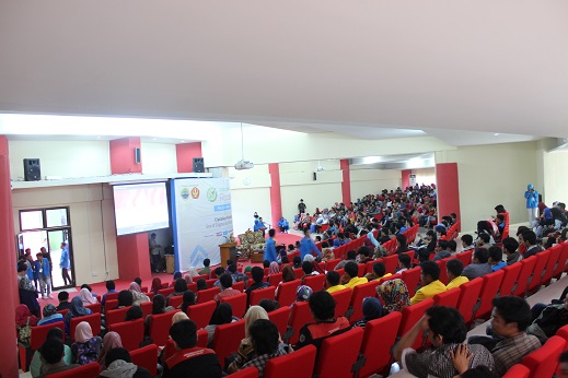 Roadshow Tokopedia di Untad Diserbu Ratusan Peserta