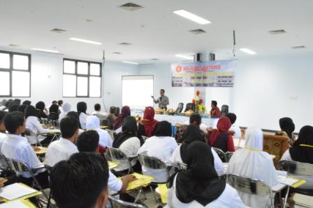 RS Universitas Tadulako Selenggarakan In House Training bagi Pegawainya