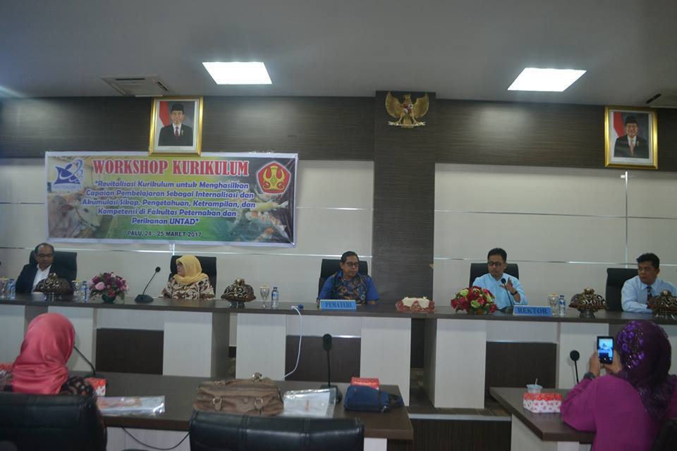 Fapetkan Untad Gelar Workshop Revitalisasi Kurikulum