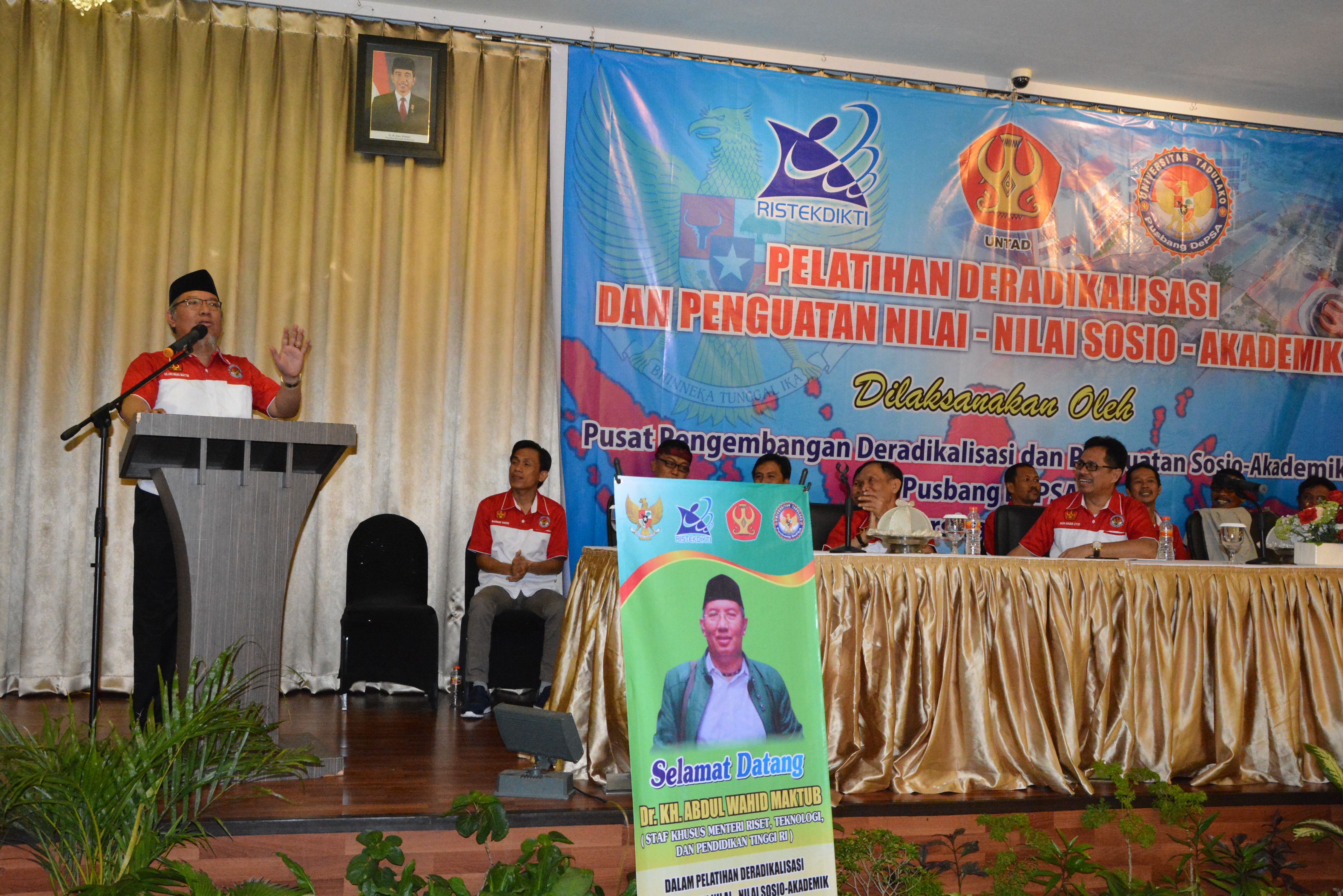 PELATIHAN DePSA UNTAD HADIRKAN STAF KHUSUS MENRISTEKDIKTI