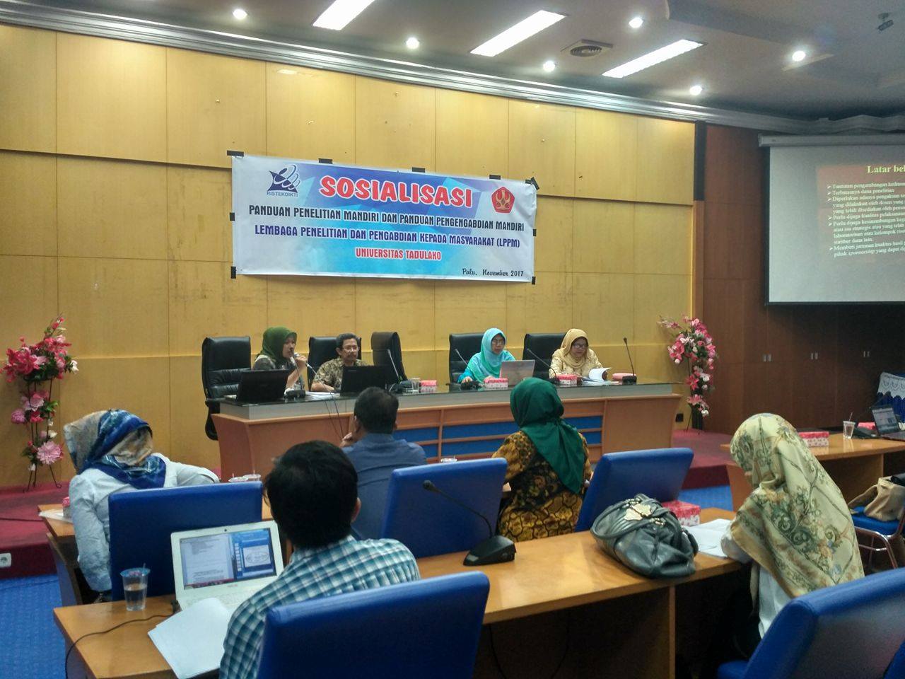 LPPM Sosialisasikan Panduan Penelitian Dan Pengabdian Mandiri Untuk Para Peneliti Untad
