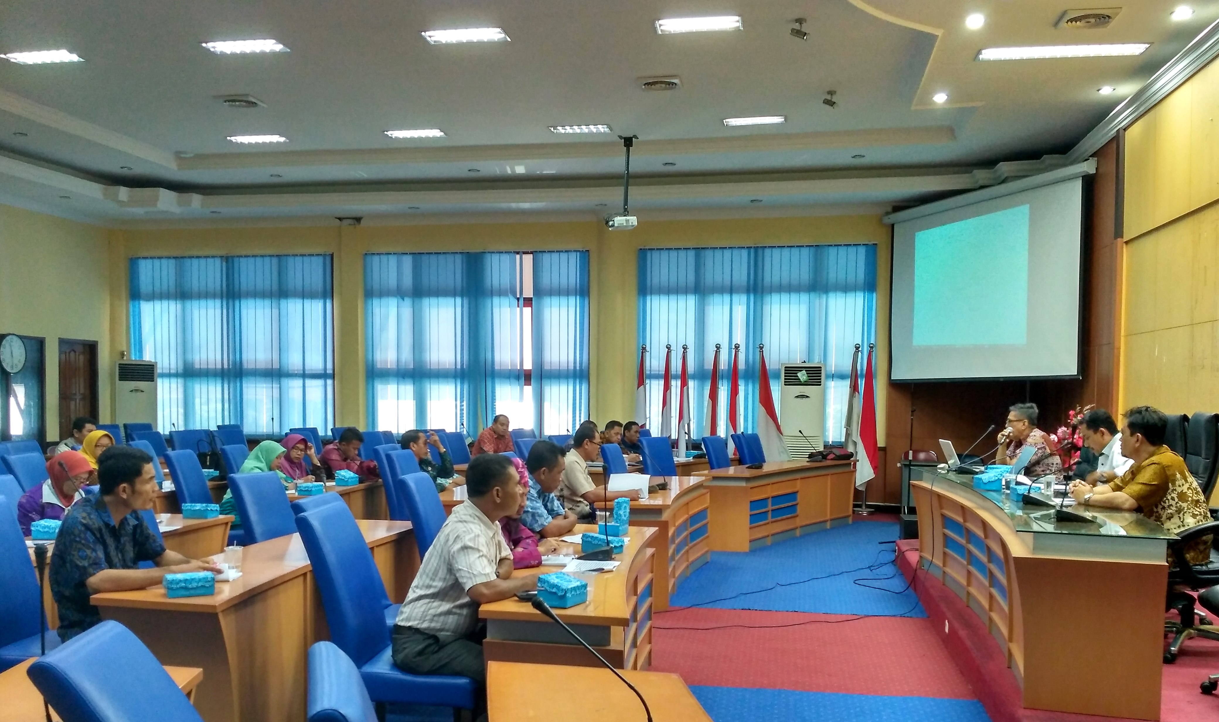 FKIP Untad Sosialisasikan Panduan Materi Pembekalan PLP Kepada Sekolah Mitra Binaan