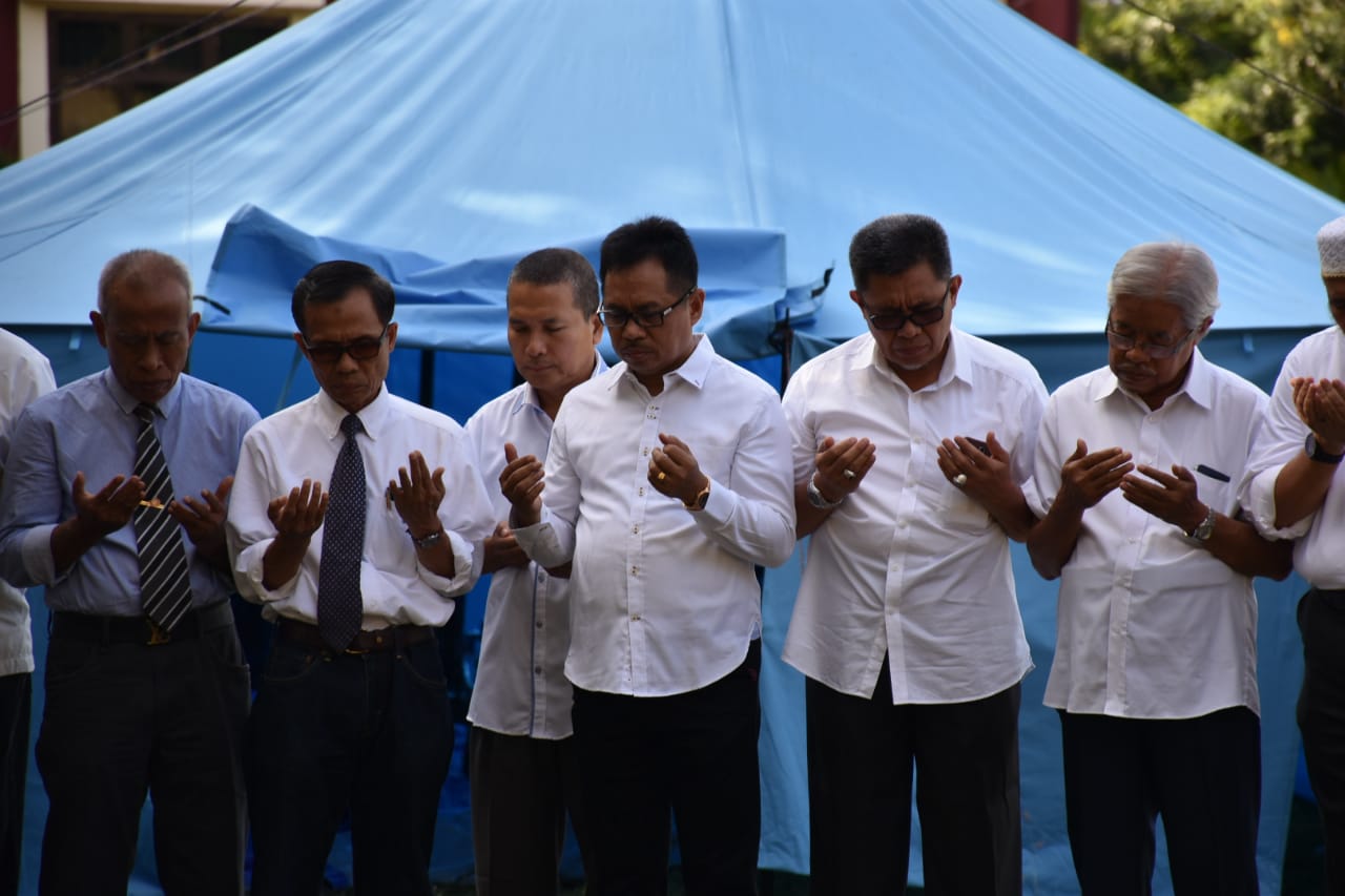 Mulai Perkuliahan Perdana Face to Face, Rektor Gelar Doa Bersama Seluruh Civitas Untad