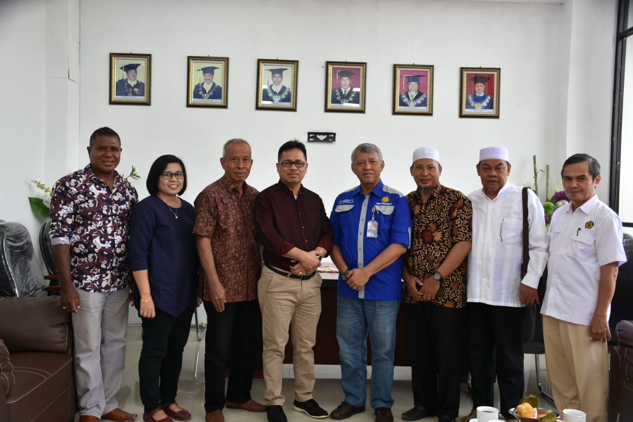 Penuhi Kebutuhan Air Bersih, Untad Terima Hibah Dari Politeknik Energi & Mineral AKAMIGAS