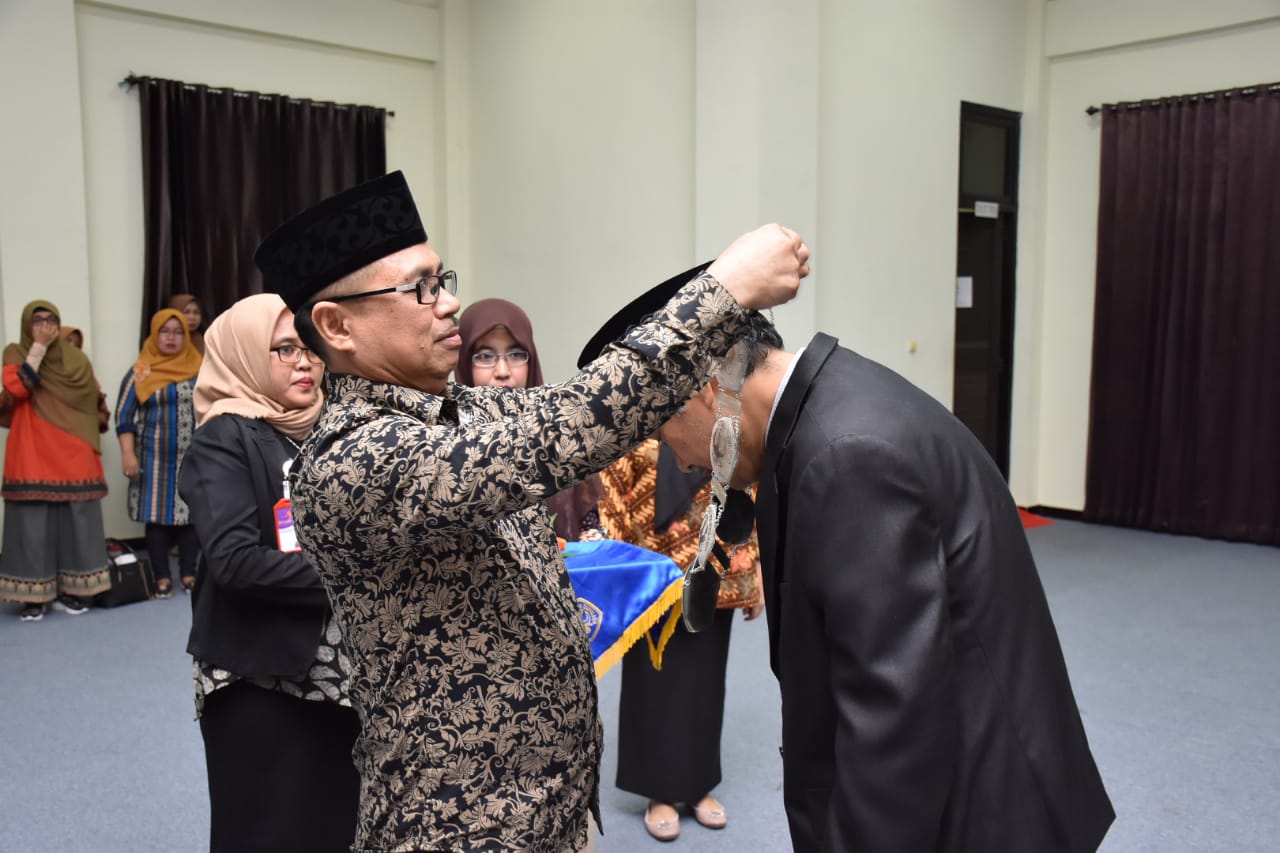 Rektor Lantik Dekan Fakultas Pertanian Periode 2019- 2023