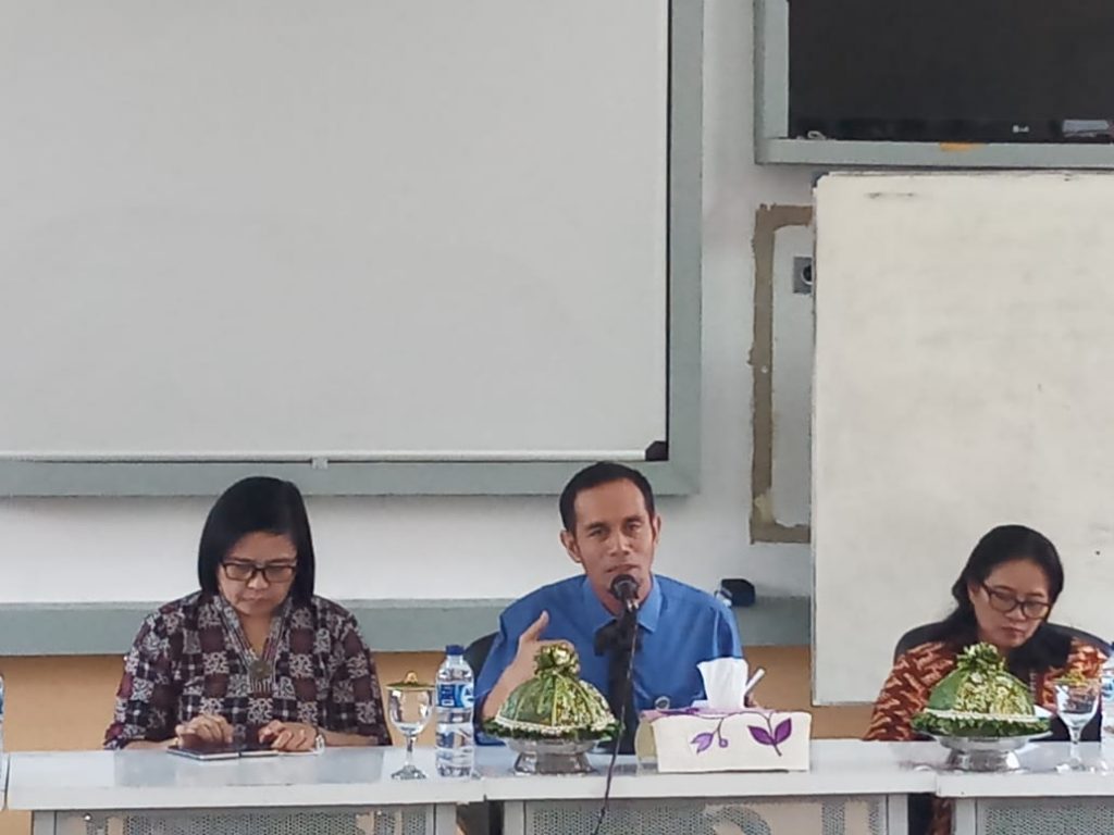 UPT. Bahasa Kembali Gelar Kursus Intensif Bahasa Inggris