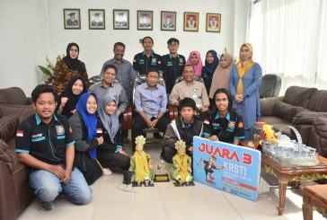 Diikuti 64 Perguruan Tinggi Se Indonesia, Tim Robotik Untad Raih Juara III Tingkat Nasional