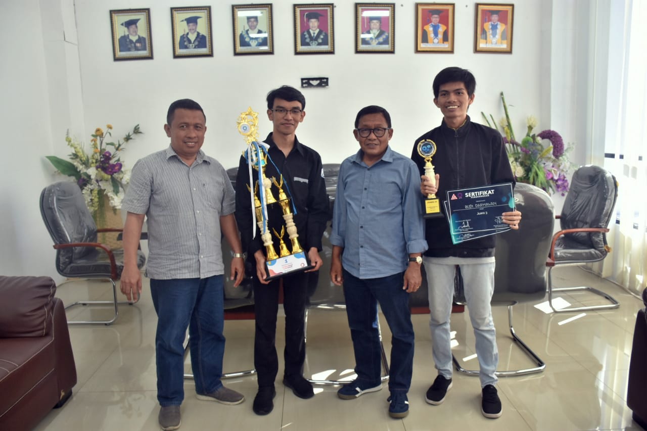 Kembali Ukir Prestasi, Team Untad Raih Juara I Lomba Karya Tulis Ilmiah 2019 Tingkat Nasional Di Universitas Indonesia