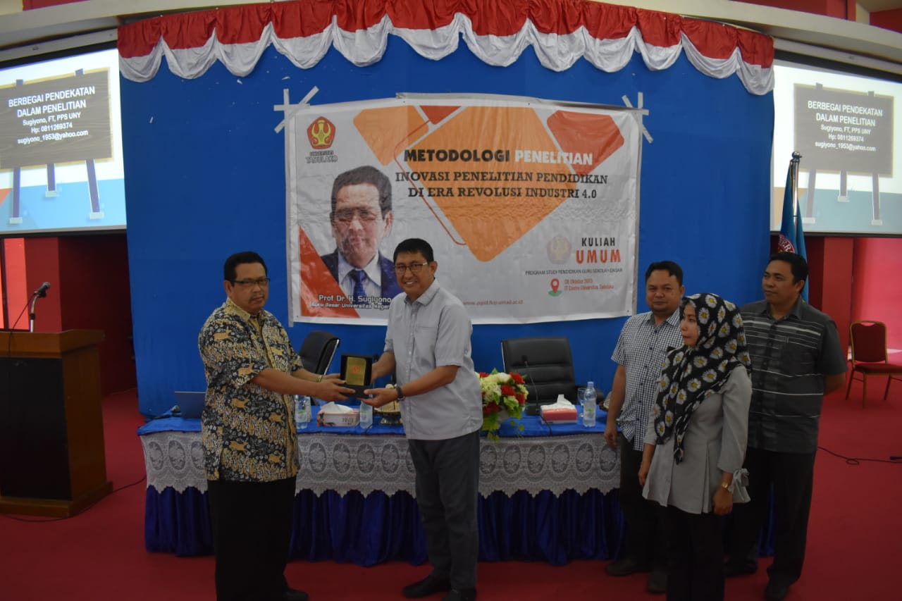 Kuliah Umum FKIP Prodi PGSD Untad Angkat Tema Terkait Inovasi Penelitian Pendidikan Di Era Revolusi Industri 4.0