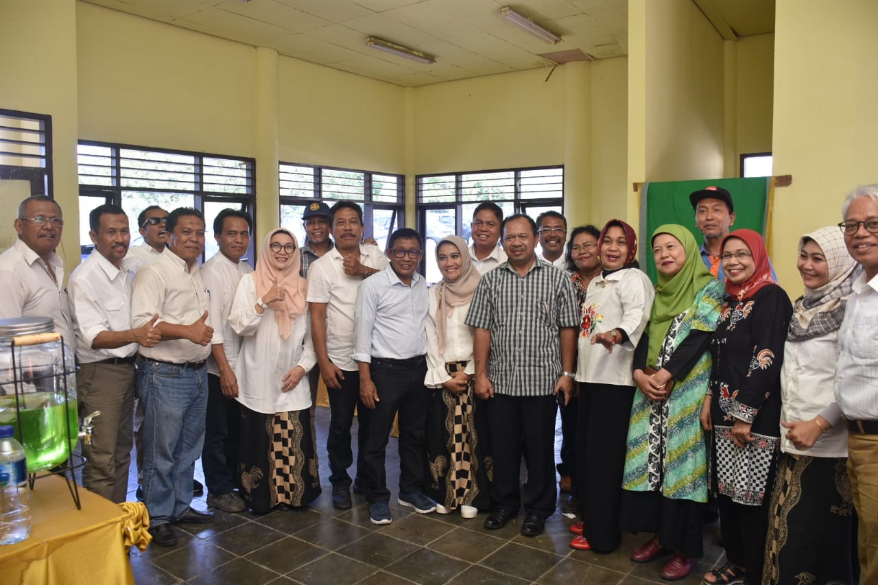Direktur Penguatan Inovasi-Kemenristekdikti Tinjau Project Pengembangan Bibit Unggul Sapi Donggala Untad