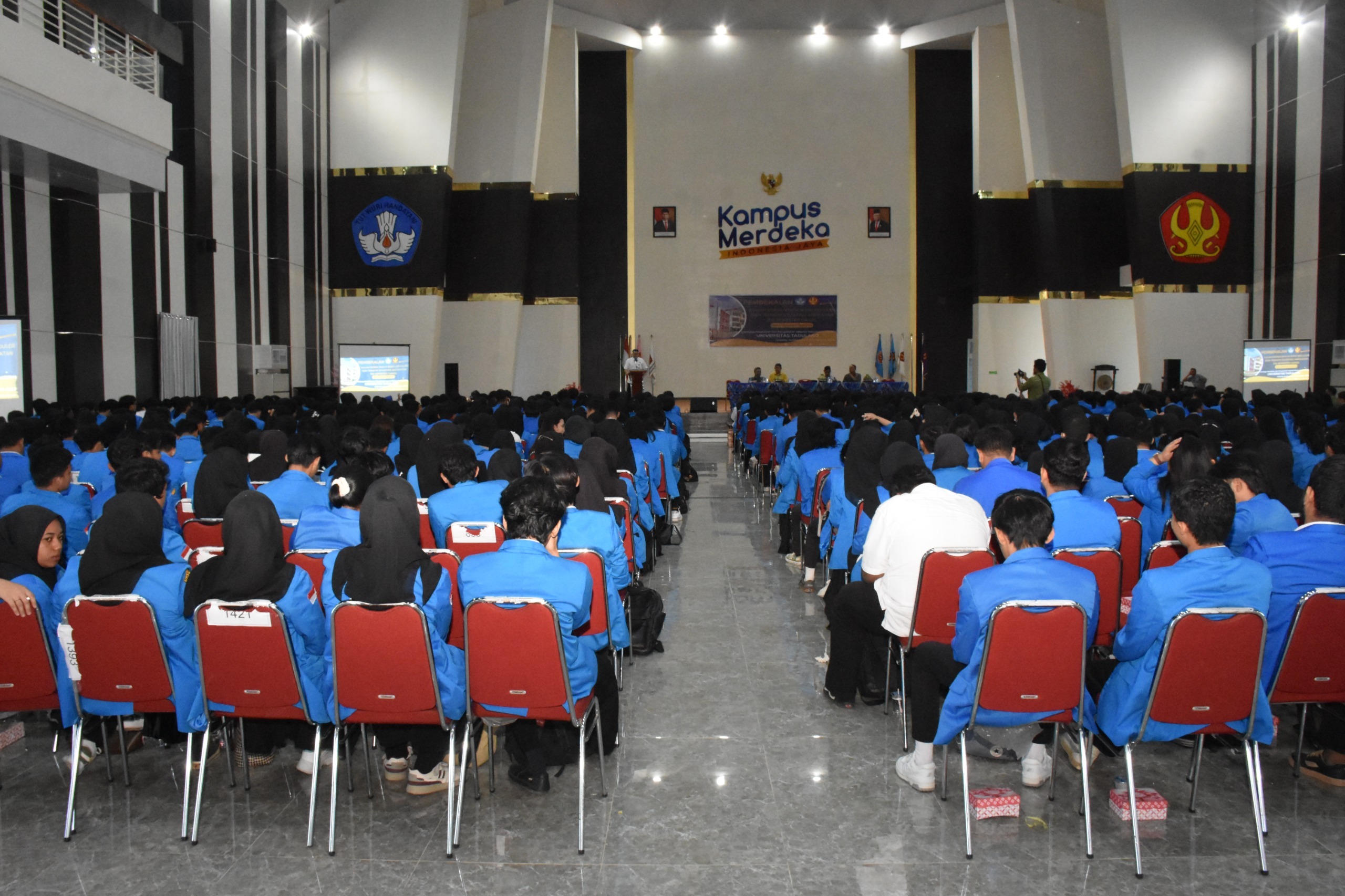 LPPM Untad Beri Pembekalan Kepada Mahasiswa KKN Reguler & Tematik Stunting Angkatan 106 Tahun Akademik 2023/2024