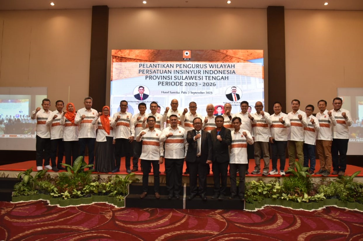 Fakultas Teknik Untad Gelar Yudisium & Sumpah Insinyur Program Studi Program Profesi Insinyur Gelombang V Tahun 2023
