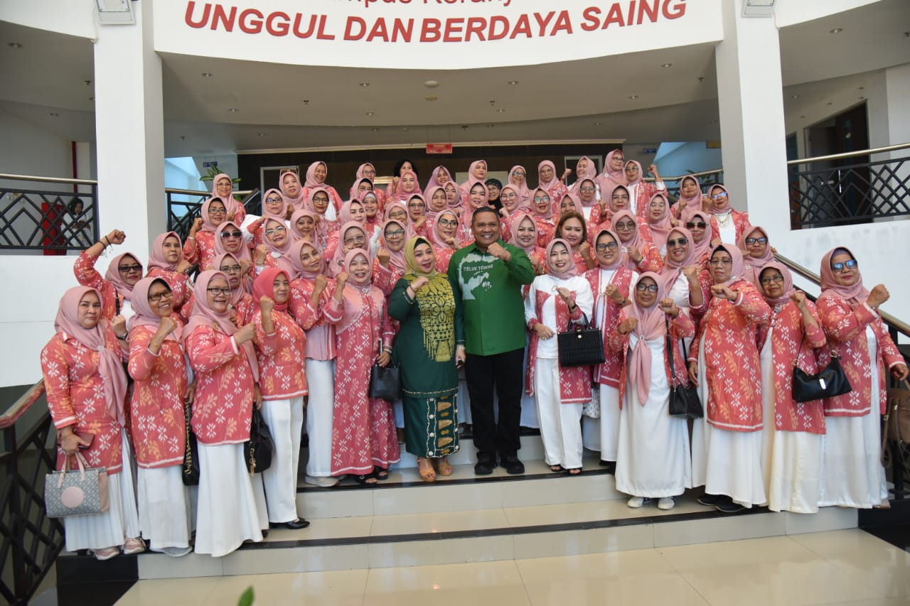 DWP Untad Kunjungi Dharma Wanita Persatuan Universitas Negeri Gorontalo