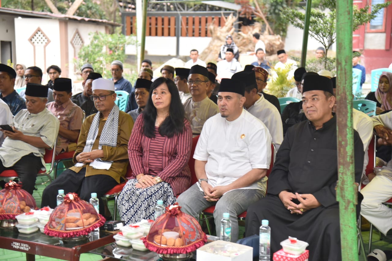 Semarak Ramadhan, FKIP Untad Adakan Buka Puasa dan Tarawih Bersama Civitas Akademika Untad